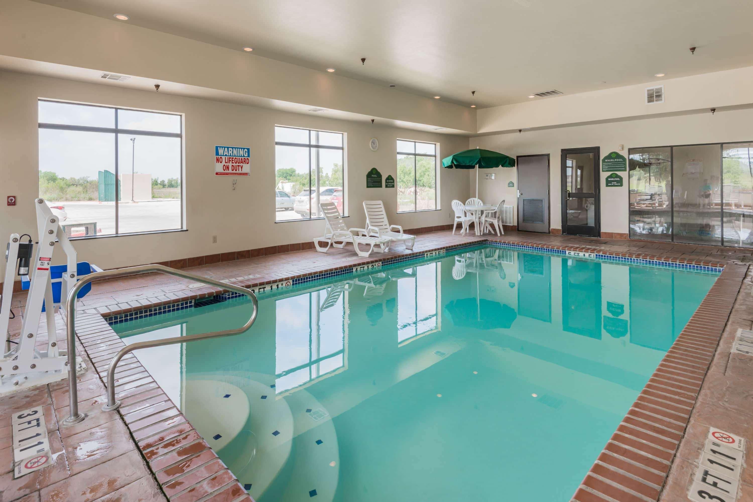 Wingate By Wyndham New Braunfels Hotel Bagian luar foto