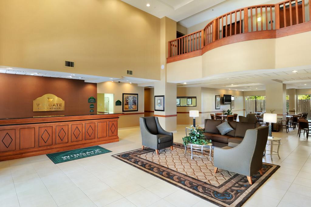 Wingate By Wyndham New Braunfels Hotel Bagian luar foto